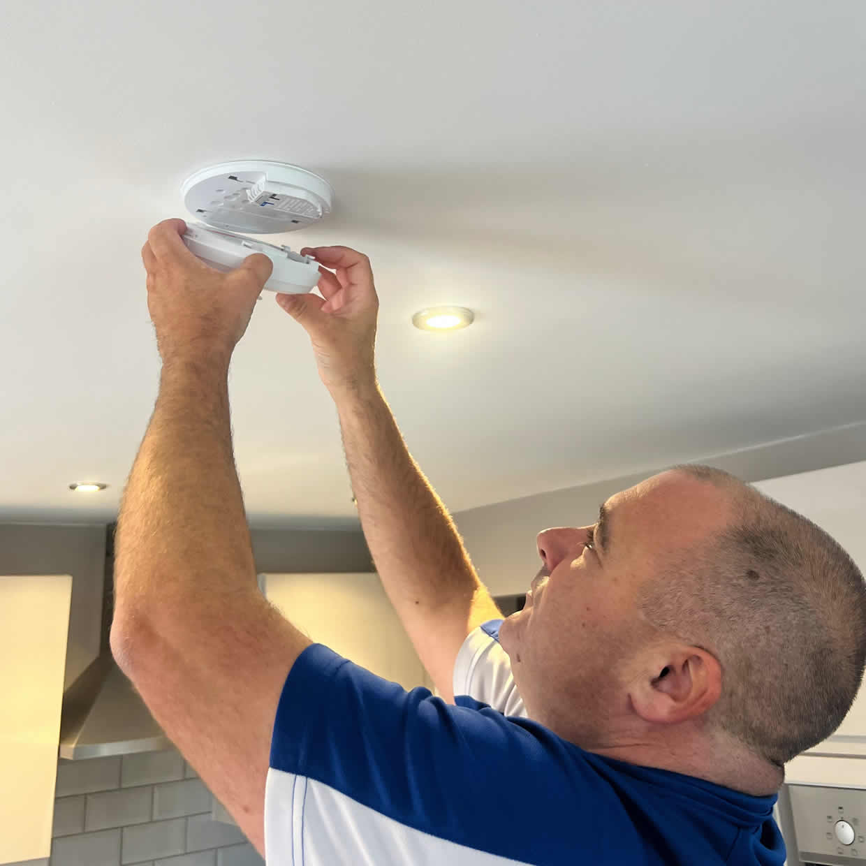 Professional smoke and heat alarm installation in Wolverhampton